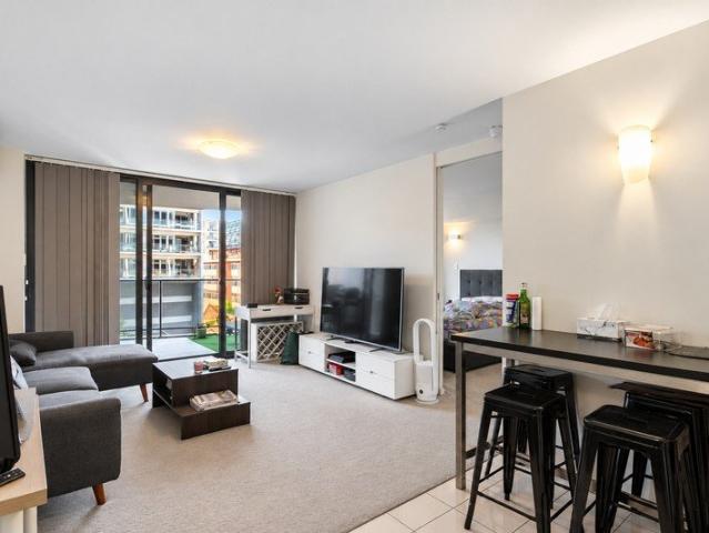 Apartment for sale in Cockburn, Western Australia