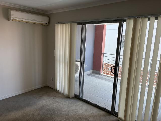 Apartment for rent in Cockburn, Western Australia