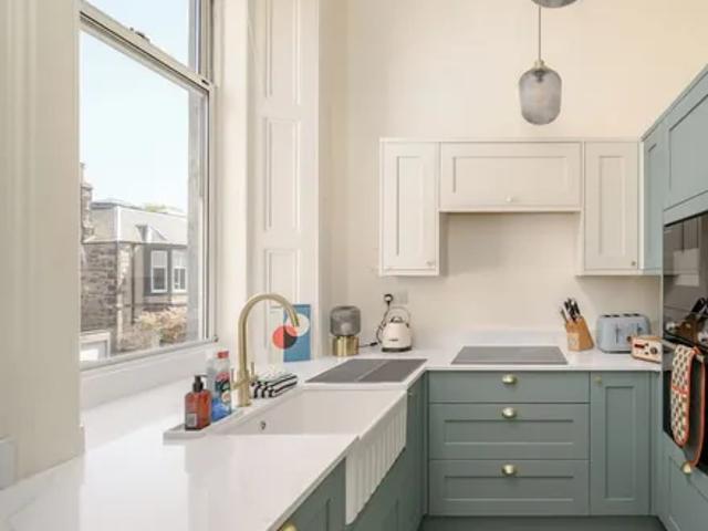 Apartment for rent in Rosefield, Portobello