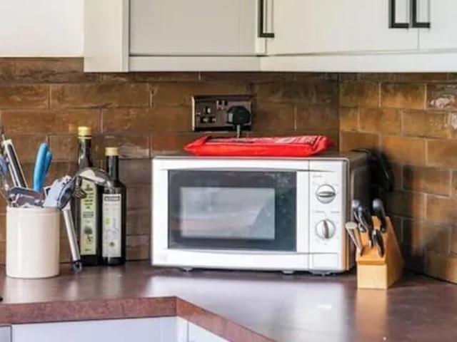 Apartment for rent in Lorne, Leith