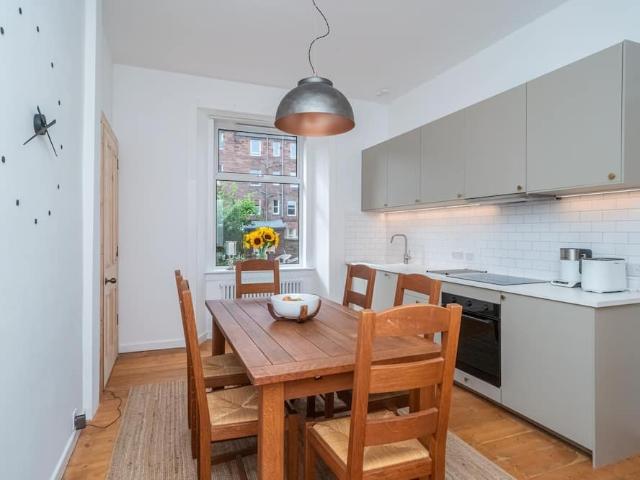 Apartment for rent in Hillside, City of Edinburgh