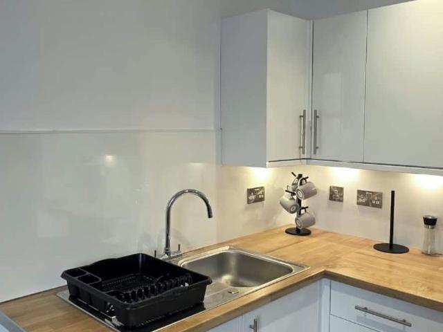 Apartment for rent in Hillside, City of Edinburgh