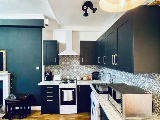 Apartment for rent in Hillside, City of Edinburgh