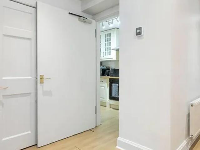 Apartment for rent in Southside, Scotland