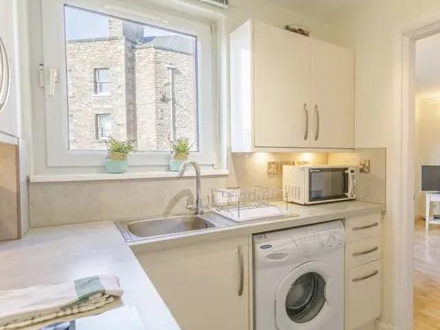 Apartment for rent in Southside, Scotland