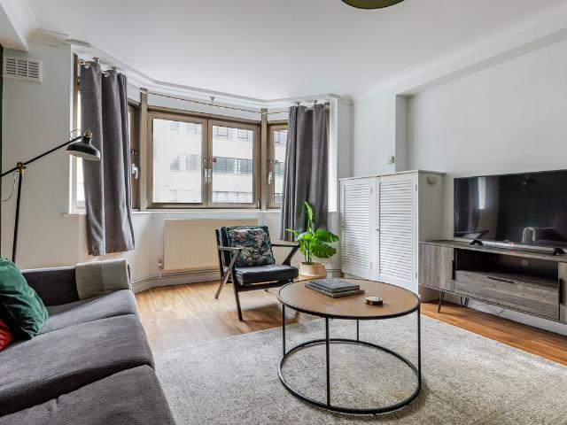 Apartment for rent in Aldgate, Lyons