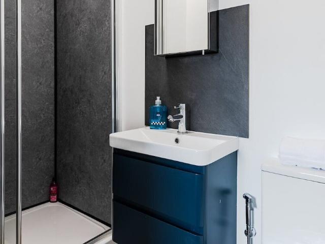 Apartment for rent in Bank, Greater London