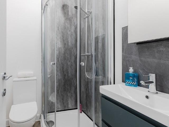 Apartment for rent in Bank, Greater London