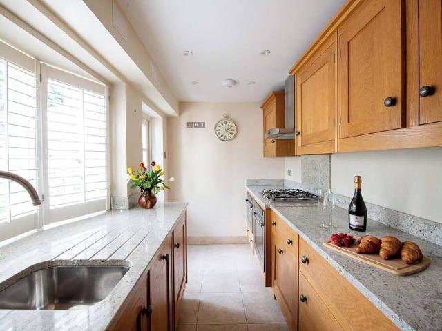 House for rent in Blackwall Reach, Greater London