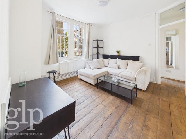 Apartment for rent in Soho, Greater London