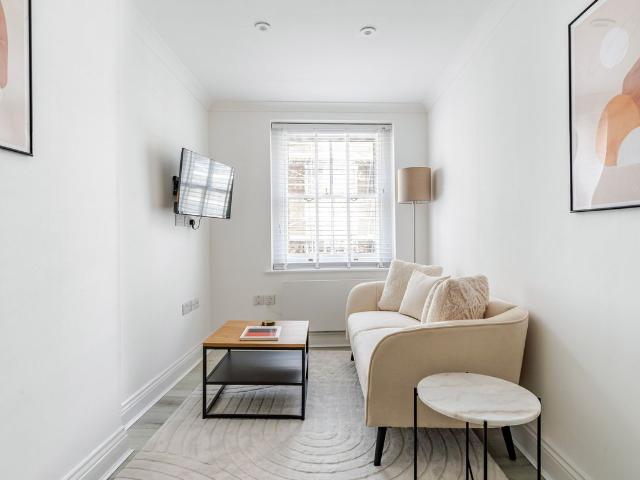 Apartment for rent in Kensal Town, Bayswater