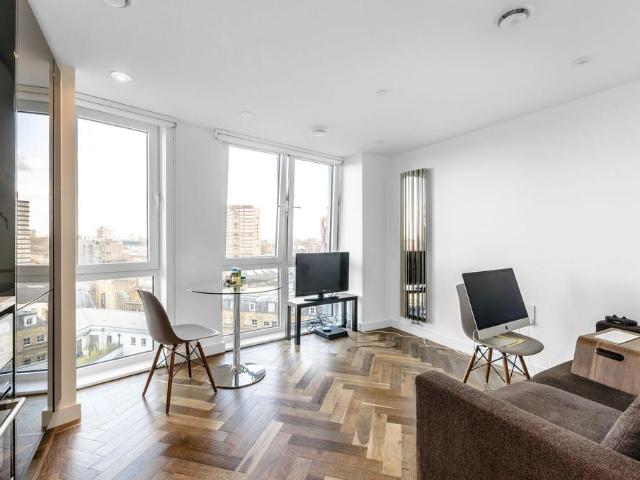 House for rent in Finsbury, Greater London