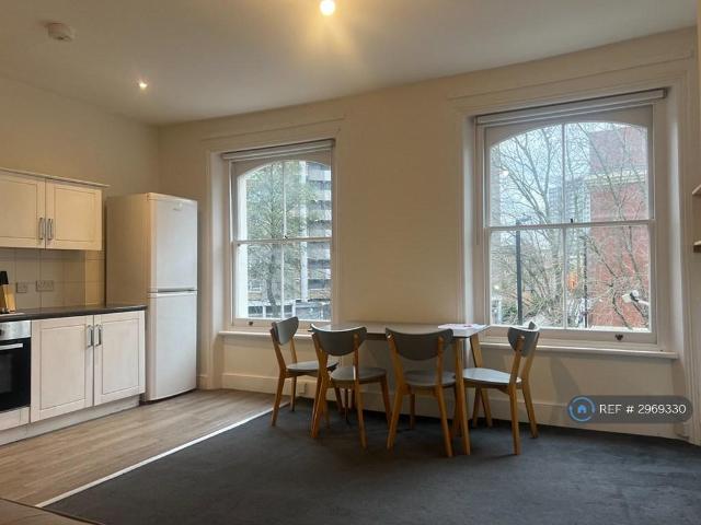 House for rent in Islington, Greater London