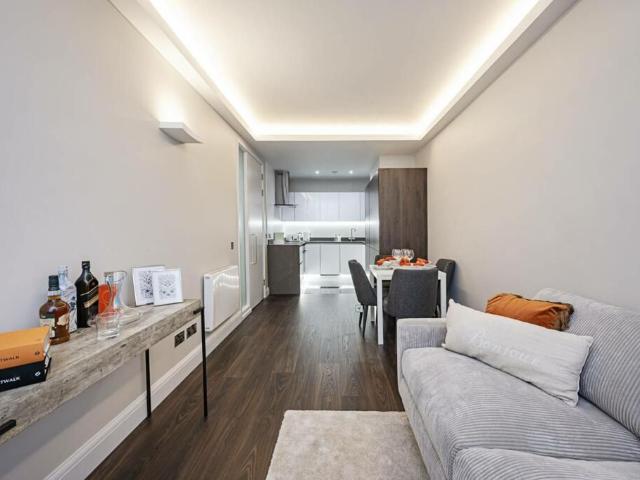 Apartment for rent in Finsbury, Greater London