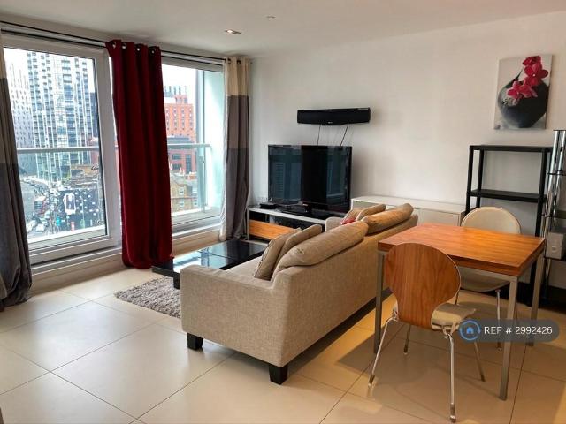 Apartment for rent in Finsbury, Greater London
