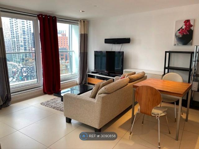 Studio for rent in London Borough of Islington, Greater London
