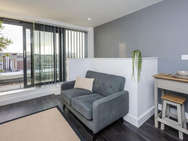 Studio for rent in Battle Field, Tyne And Wear