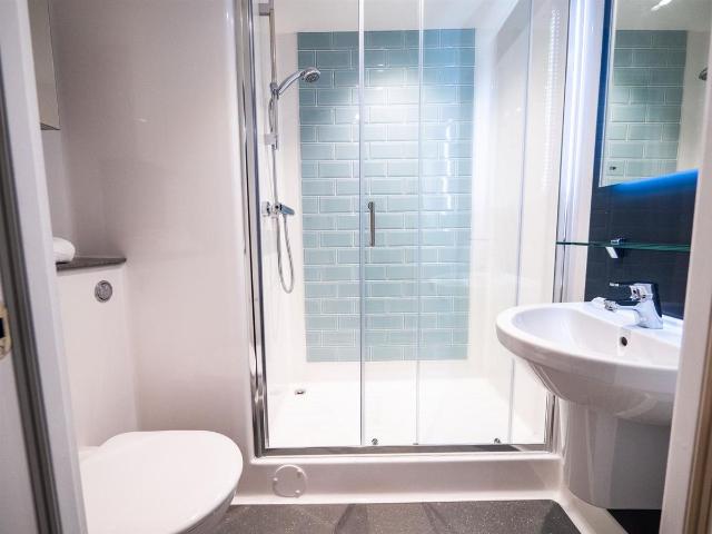 Studio for rent in Battle Field, Tyne And Wear