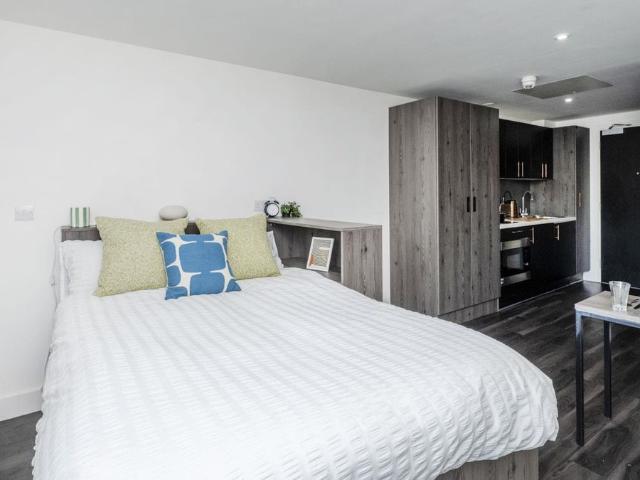 Studio for rent in Battle Field, Tyne And Wear