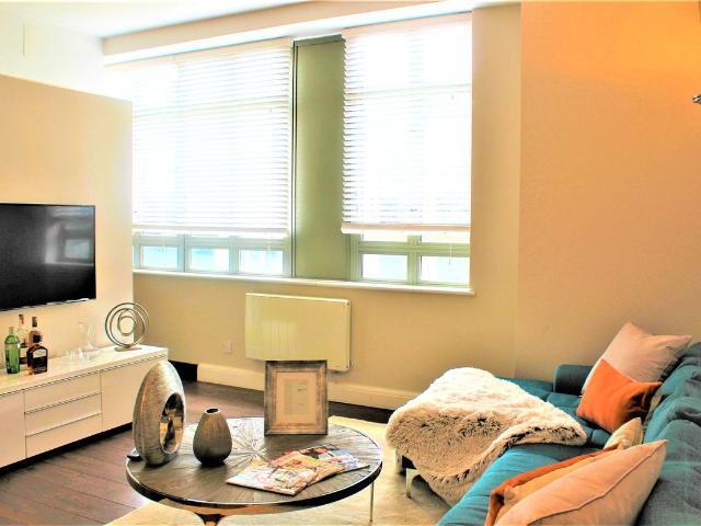 Apartment for rent in Finsbury, Greater London