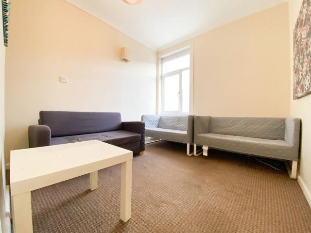 Apartment for rent in Plasnewydd, Cardiff