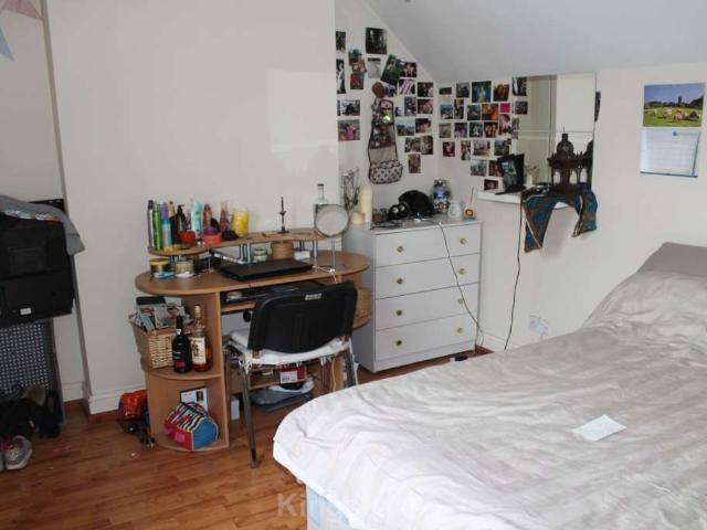 Apartment for rent in Plasnewydd, Falcon Lodge