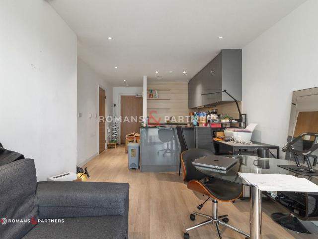 Apartment for rent in Woodberry Down, Stamford Hill