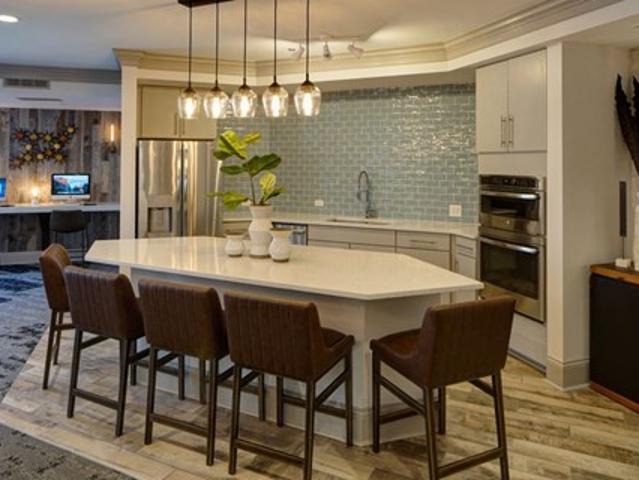 Apartment for rent in Lombard
