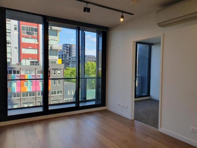 Apartment for rent in West Melbourne, Melbourne