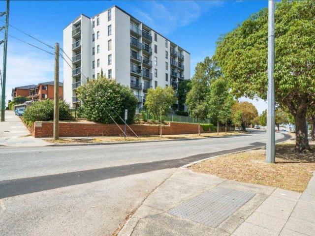 Apartment for rent in Cockburn, Western Australia