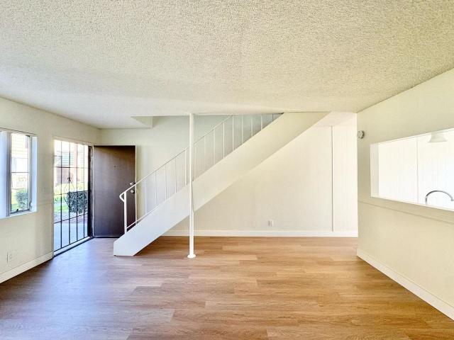 Apartment for rent in Garden Grove, California