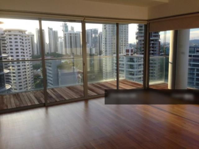 Apartment for sale in Newton