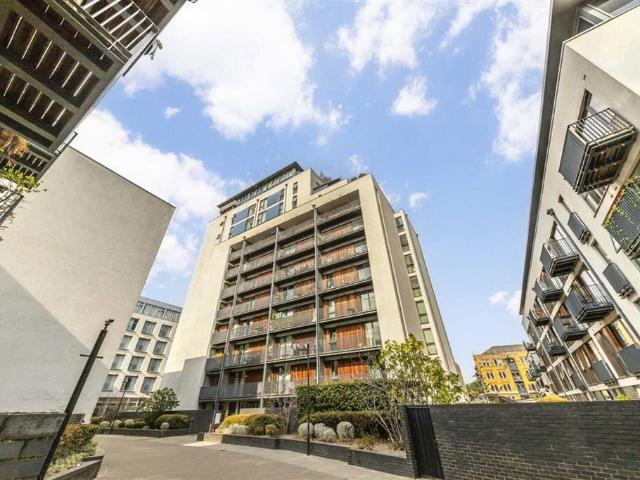 Apartment for rent in The Borough, Greater London