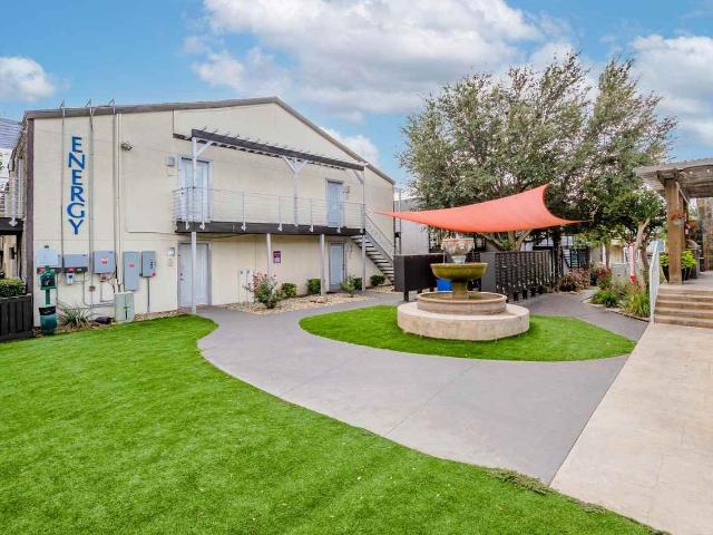 Apartment for rent in Vickery Meadows PID, Dallas