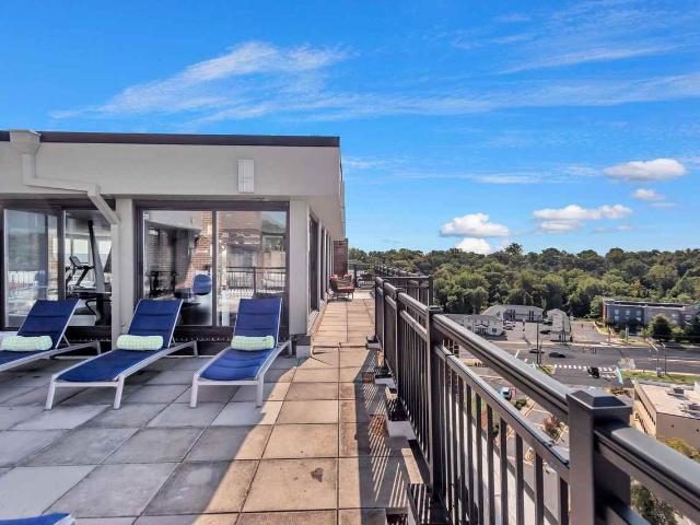 Apartment for rent in Penn Daw, Huntington