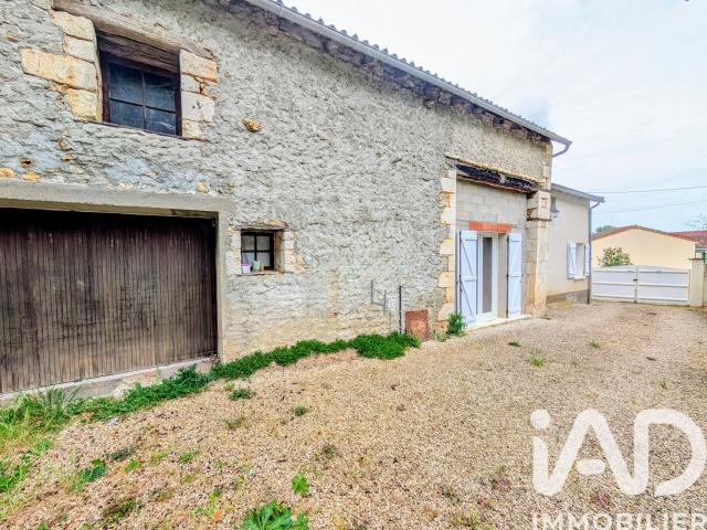 Maison vente à Montmorillon, Civaux