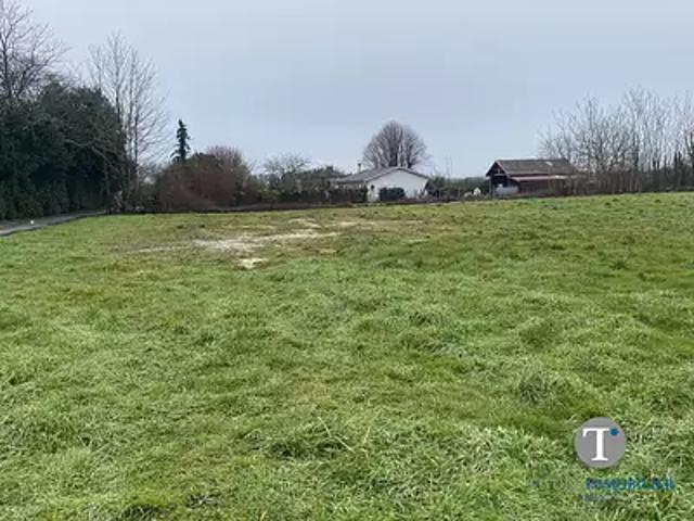 Terrain vente à Lesparre-Médoc, Civrac-en-médoc