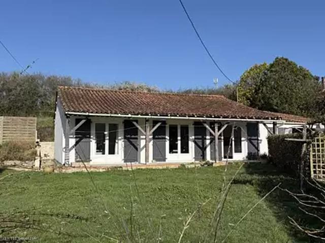 Maison vente à Montmorillon, Civray