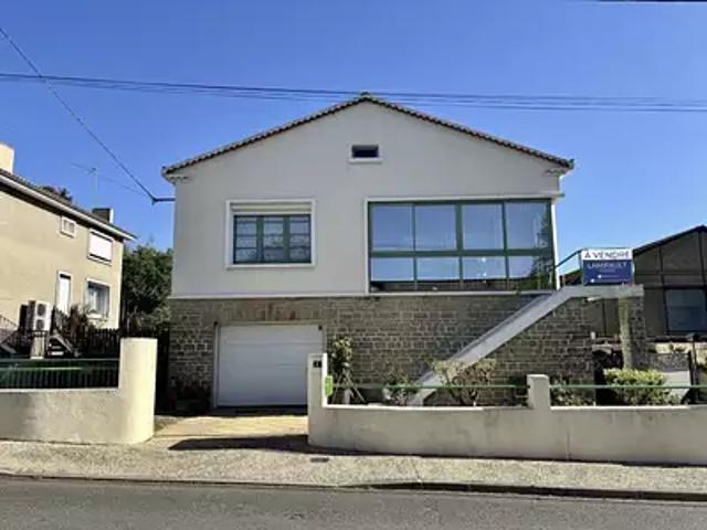 Maison vente à Montmorillon, Civray