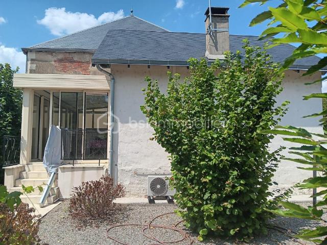 Maison vente à Montmorillon, Civray