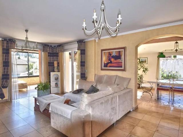 Villa vente à Villefranche-sur-Saône, Rhône