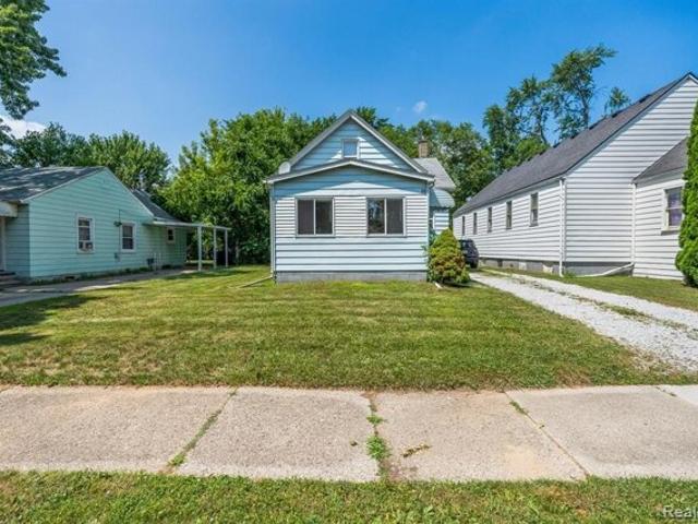 House for sale in Mount Clemens