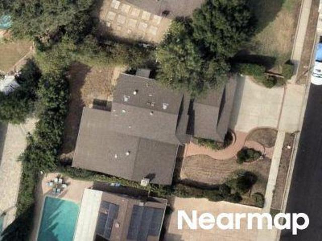 House for sale in Northridge West Neighborhood Council District, Canoga Park