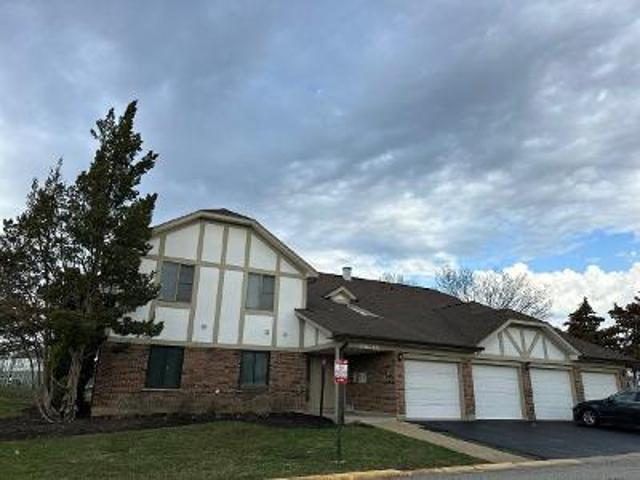 Condo for sale in Orland Park