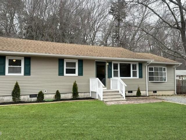 House for sale in Lanoka Harbor