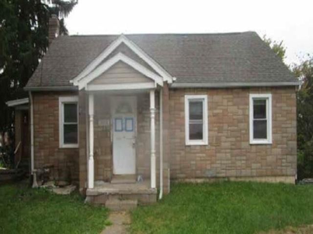 House for sale in New England, West Mifflin