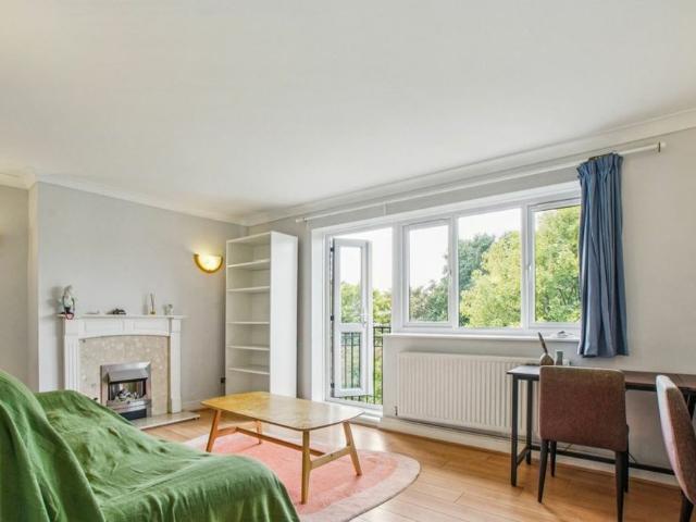 Apartment for rent in Church End, Isle Of Man