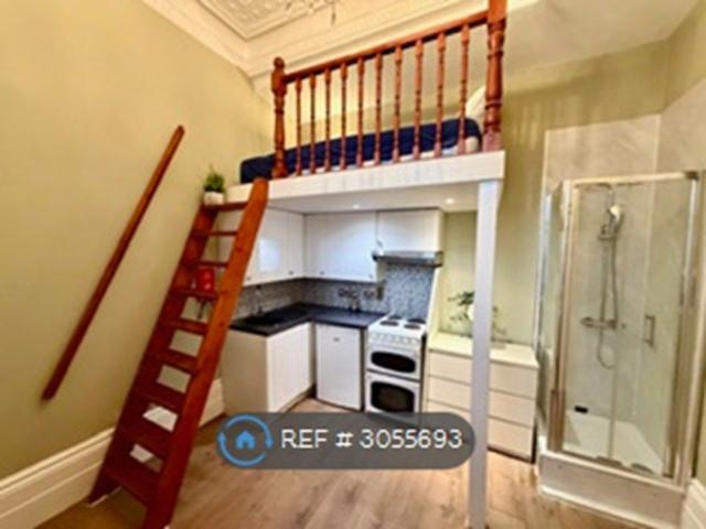 Room for rent in Royal Borough of Kensington and Chelsea, Greater London