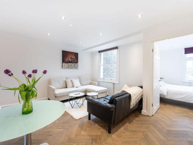 Apartment for rent in Notting Hill, Greater London
