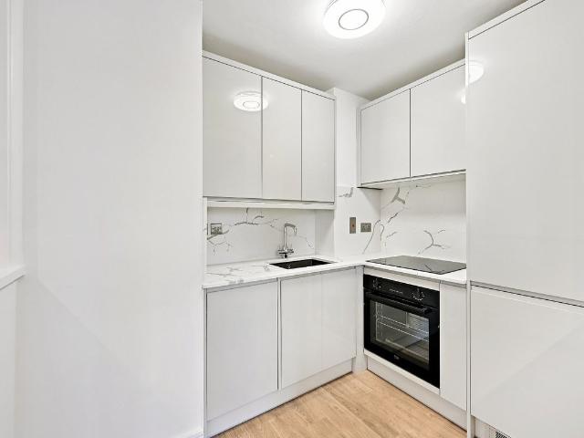 Apartment for rent in Notting Hill, Greater London